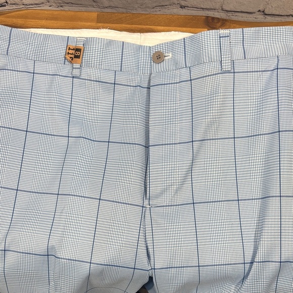 Greg Norman Collection Blue Plaid Golf Pants Size 32X34 - Picture 3 of 7